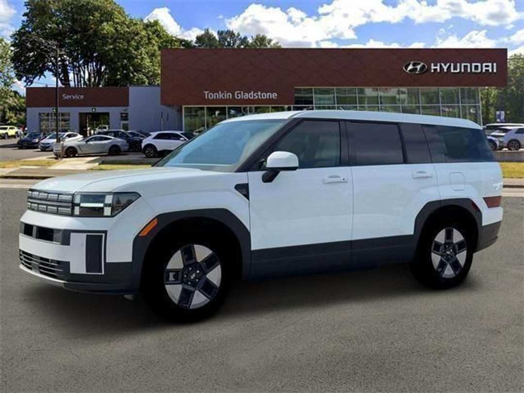 2026 Hyundai Santa Fe Hybrid SE - Image 2