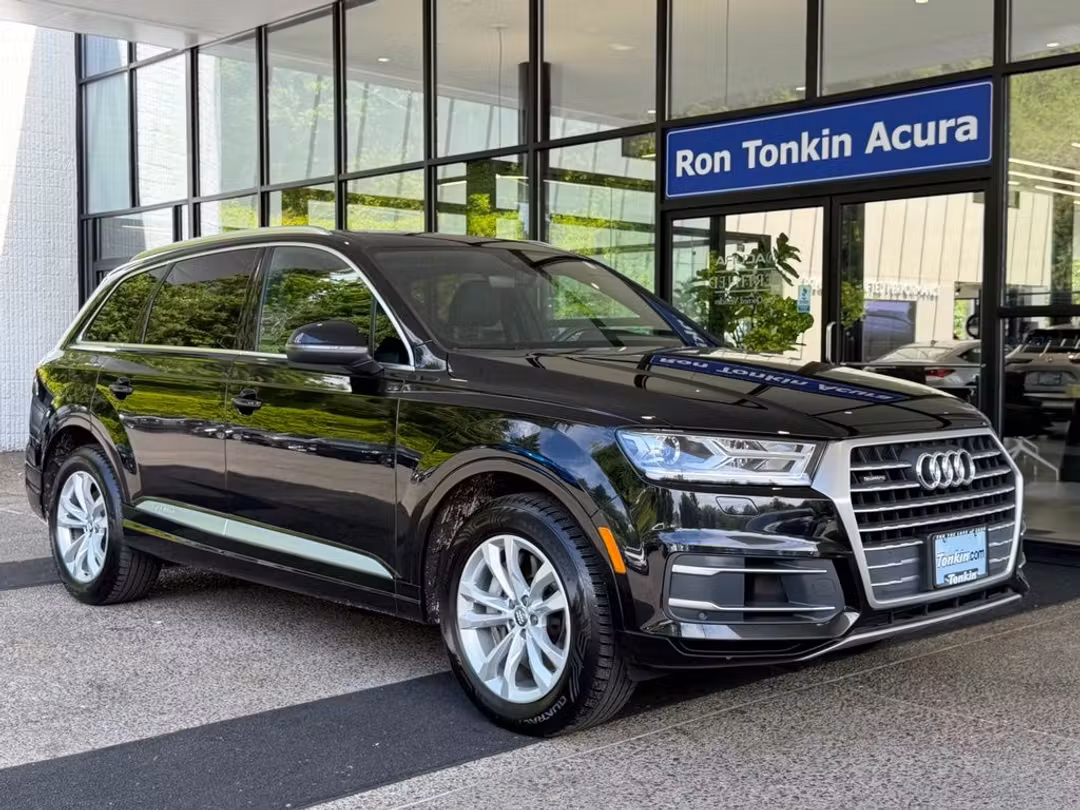 2019 Audi Q7 55 Premium - Image 2