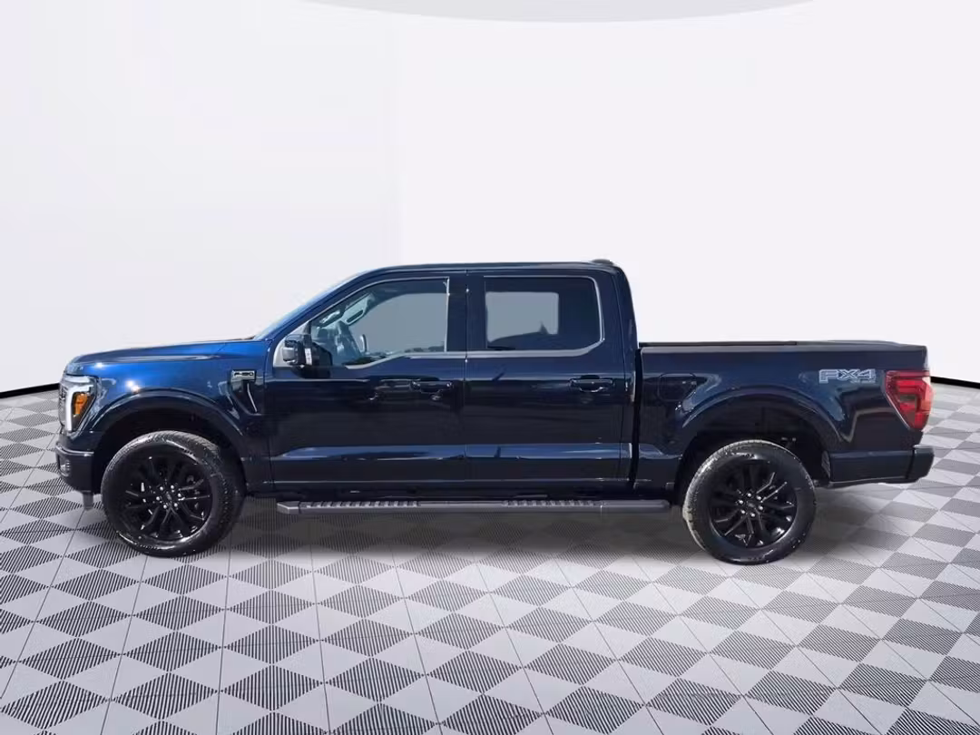 2026 Ford F-150 Lariat - Image 3