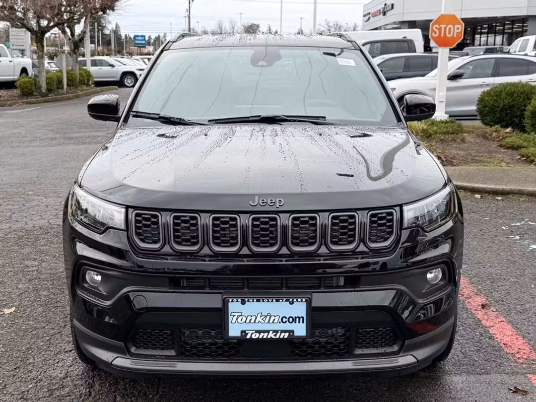 2026 Jeep Compass Latitude - Image 3