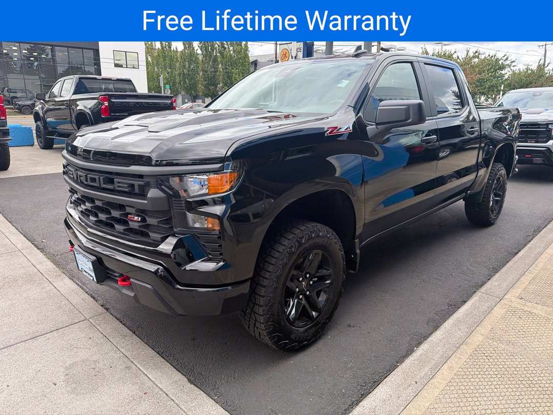 2026 Chevrolet Silverado 1500 Custom Trail Boss - Image 2