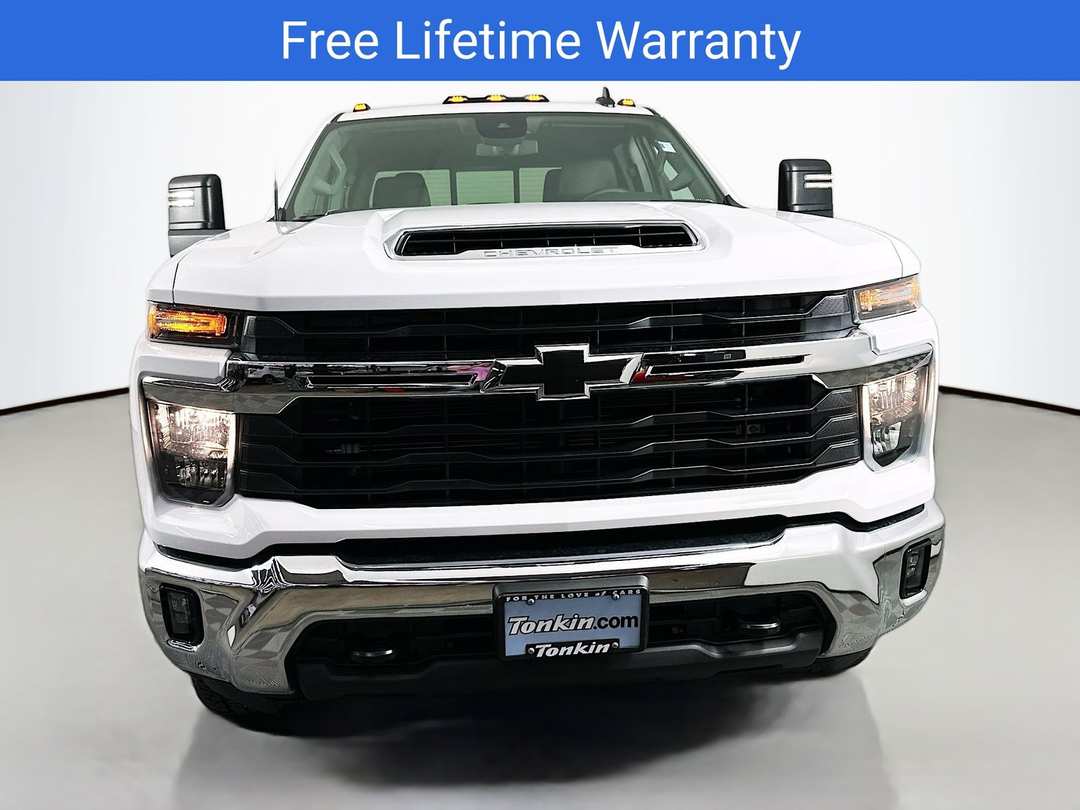 2026 Chevrolet Silverado 3500Hd LT - Image 2