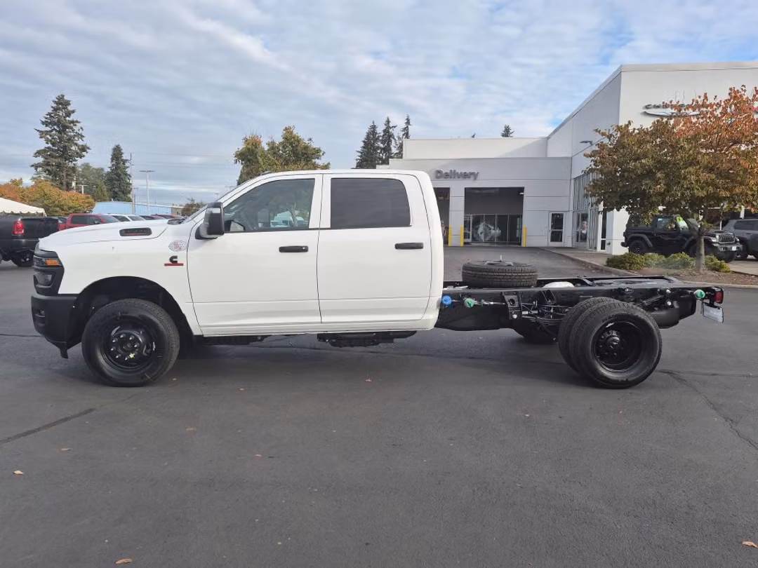 2027 Ram 3500 Tradesman - Image 3