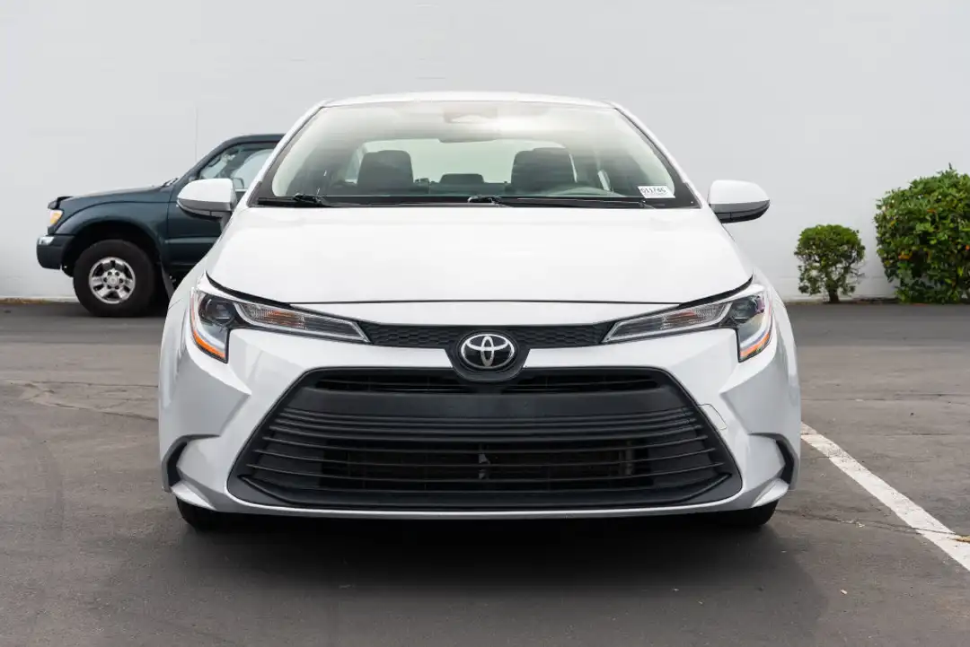 2024 Toyota Corolla LE - Image 2