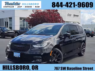 2026 Chrysler Pacifica Select