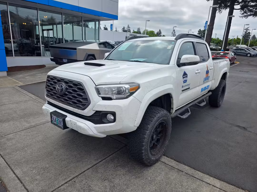 2021 Toyota Tacoma TRD Sport - Image 2