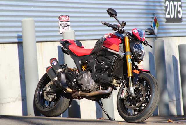 2023 Ducati Monster Sp
