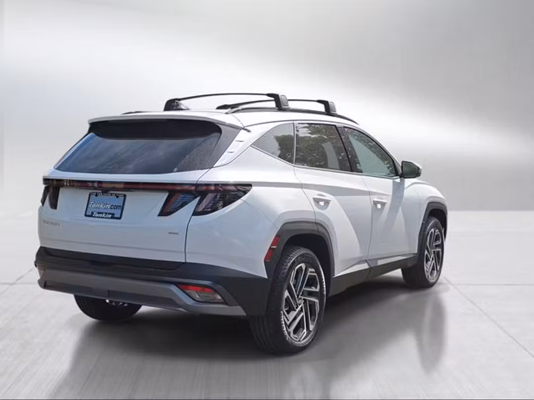 2026 Hyundai Tucson Limited - Image 3
