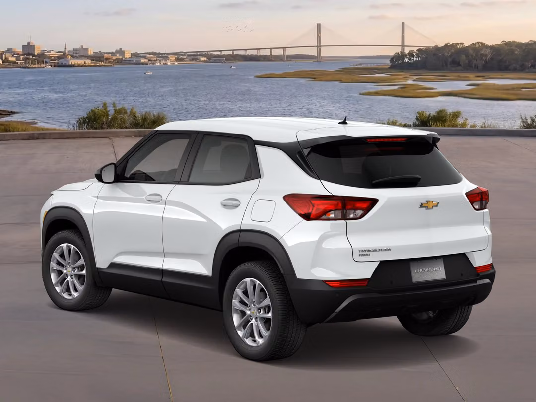 2026 Chevrolet Trailblazer LS - Image 2