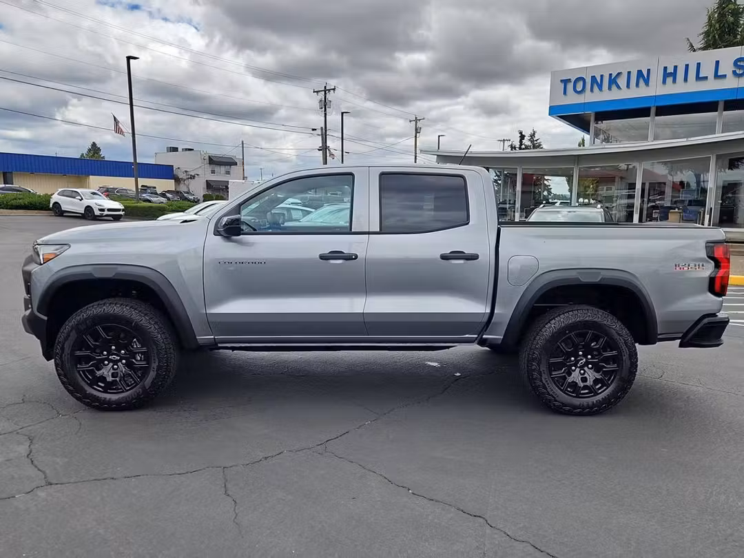 2026 Chevrolet Colorado Trail Boss - Image 3