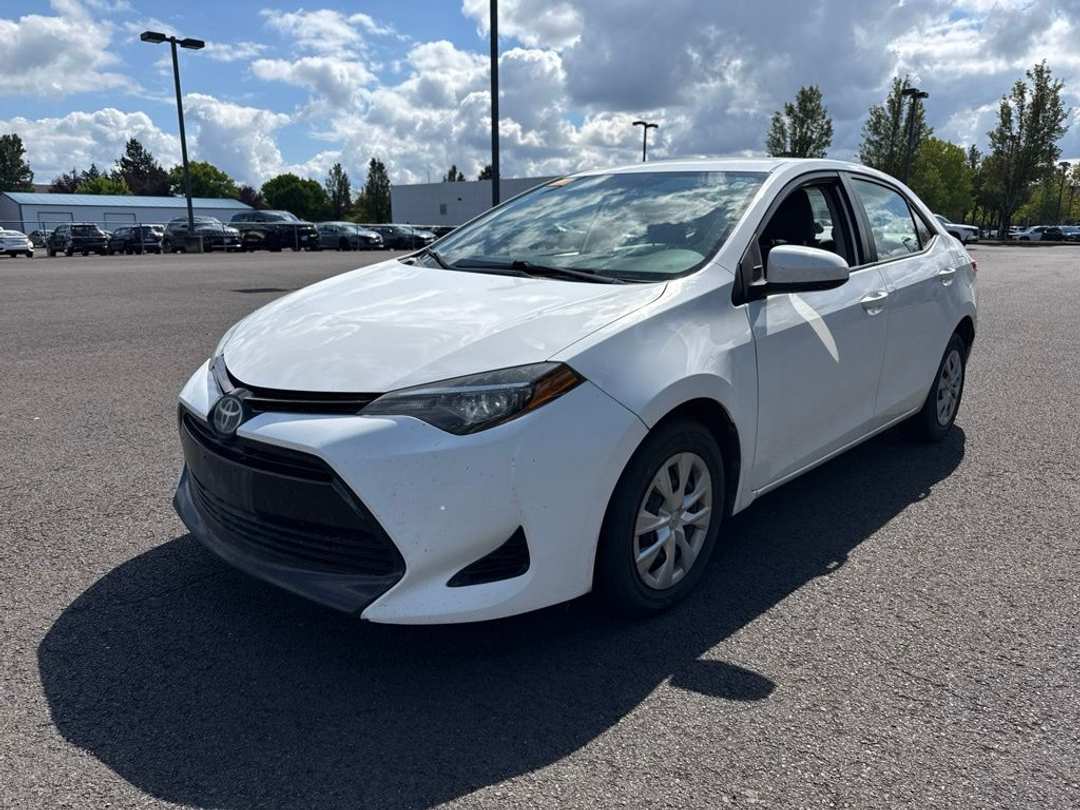 2017 Toyota Corolla L - Image 3