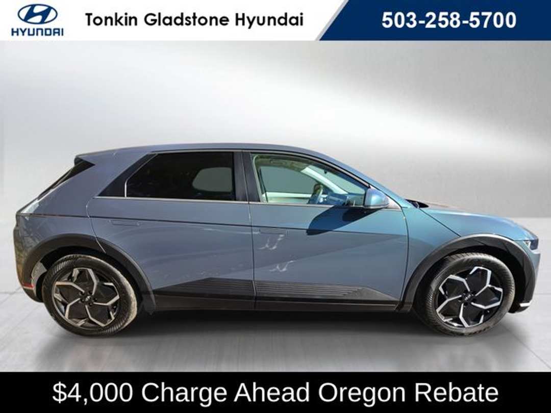 2024 Hyundai Ioniq 5 SE Standard Range - Image 2