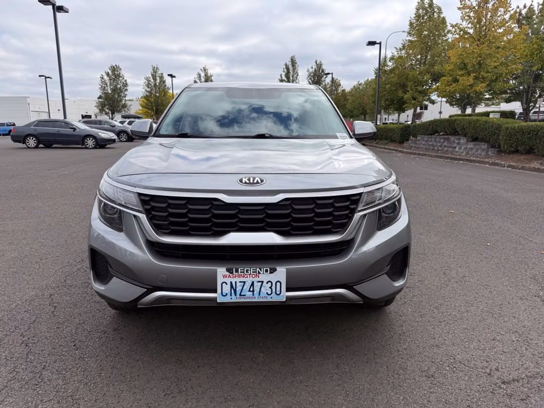 2021 Kia Seltos LX - Image 2