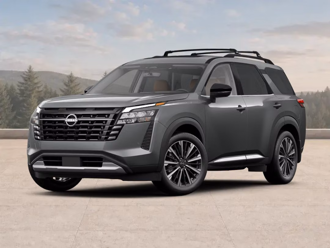 2026 Nissan Pathfinder Platinum - Image 3