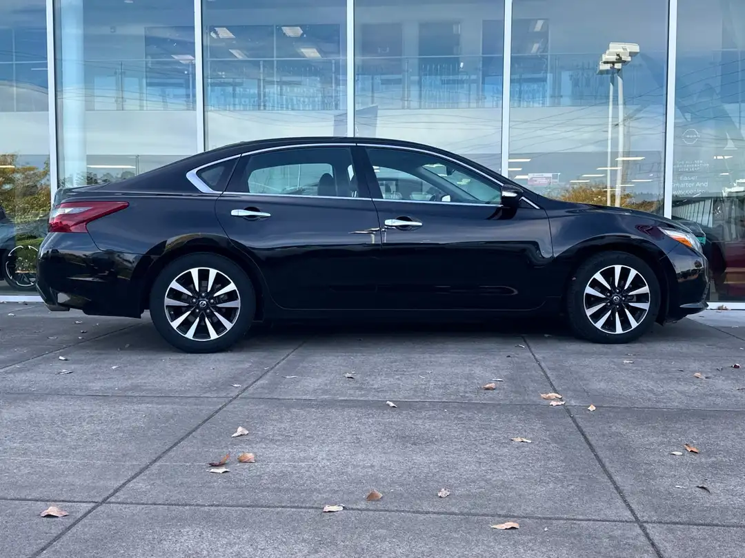 2018 Nissan Altima 2.5 SL - Image 3