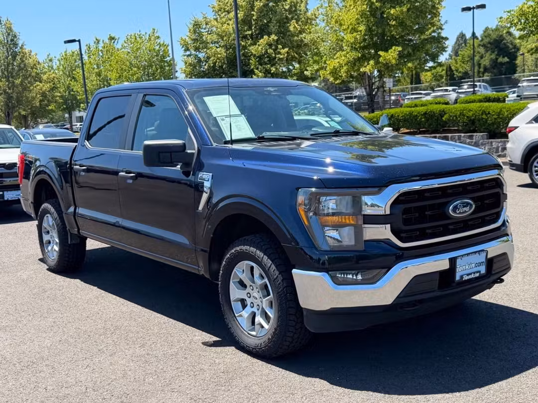 2023 Ford F-150 XLT - Image 2