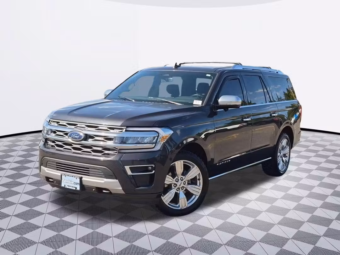 2022 Ford Expedition Max Platinum - Image 2