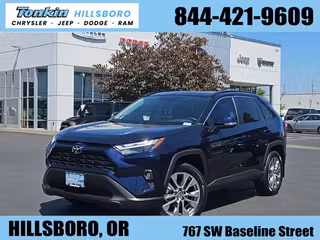 2025 Toyota Rav4 XLE Premium