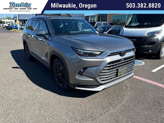 2025 Toyota Grand Highlander Hybrid MAX Platinum