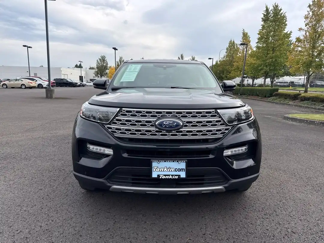 2022 Ford Explorer Limited Hybrid - Image 2