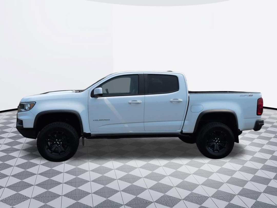 2021 Chevrolet Colorado ZR2 - Image 2
