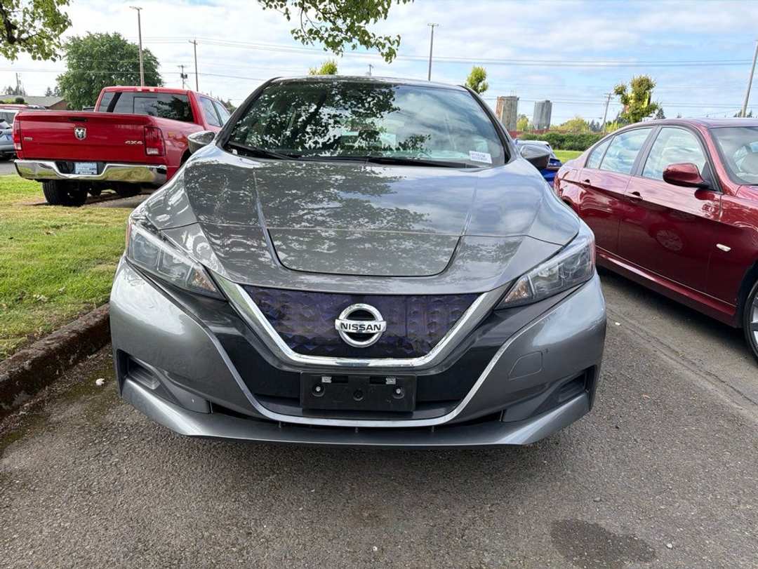 2022 Nissan LEAF S - Image 2