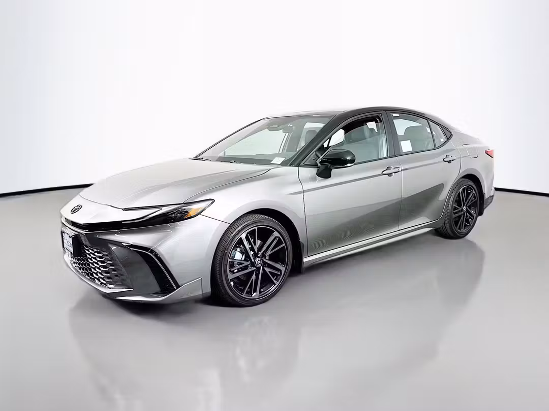 2026 Toyota Camry XSE - Image 3
