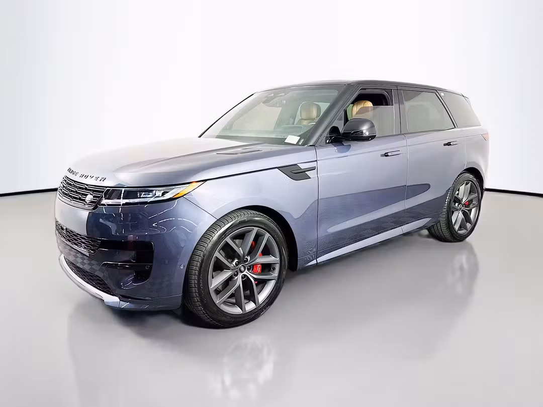 2024 Land Rover Range Rover Sport Dynamic SE - Image 3
