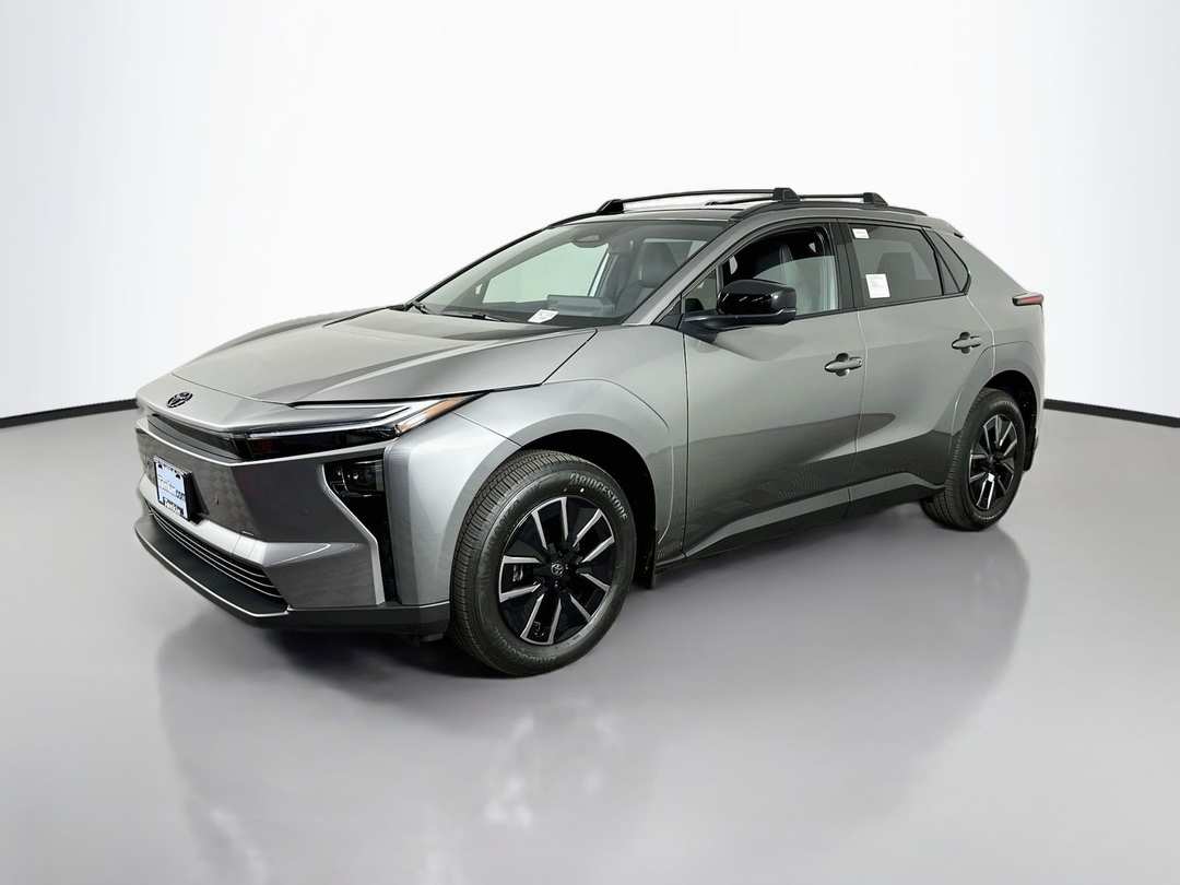 2027 Toyota Bz XLE Plus - Image 3