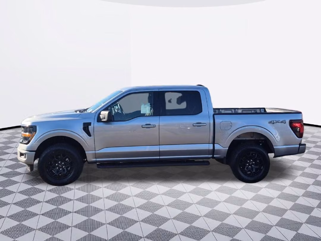 2026 Ford F-150 XLT - Image 3