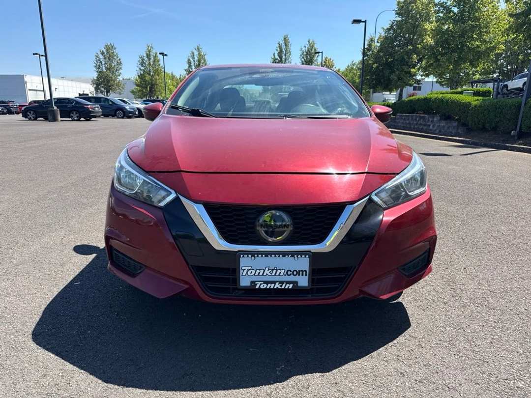 2021 Nissan Versa 1.6 SV - Image 2