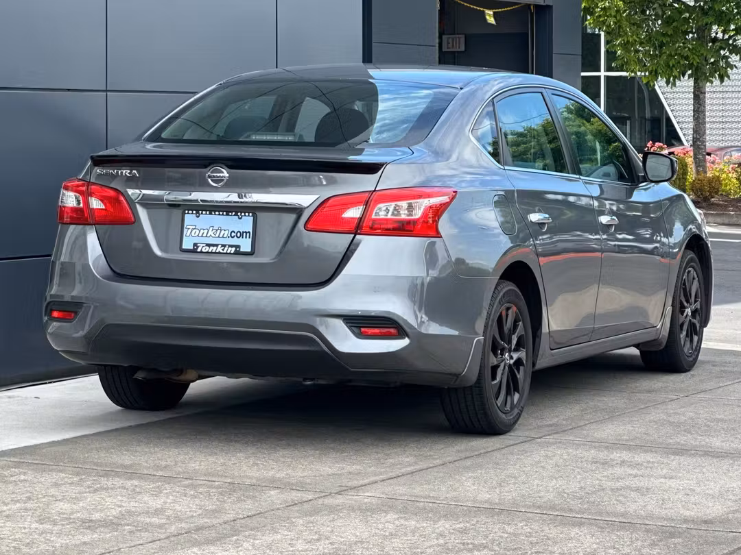 2018 Nissan Sentra S - Image 3