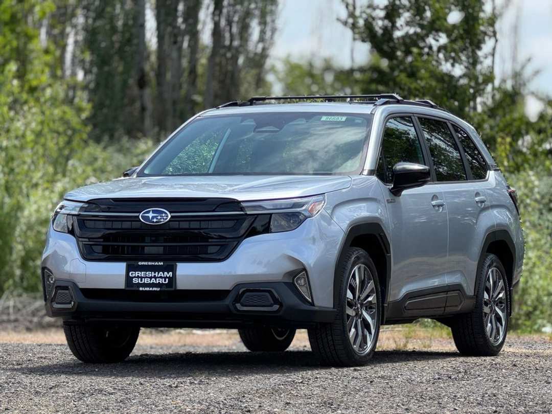 2026 Subaru Forester Touring Hybrid - Image 3