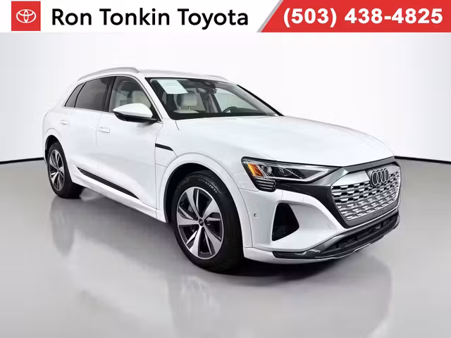 2024 Audi Q8 E-Tron Premium Plus
