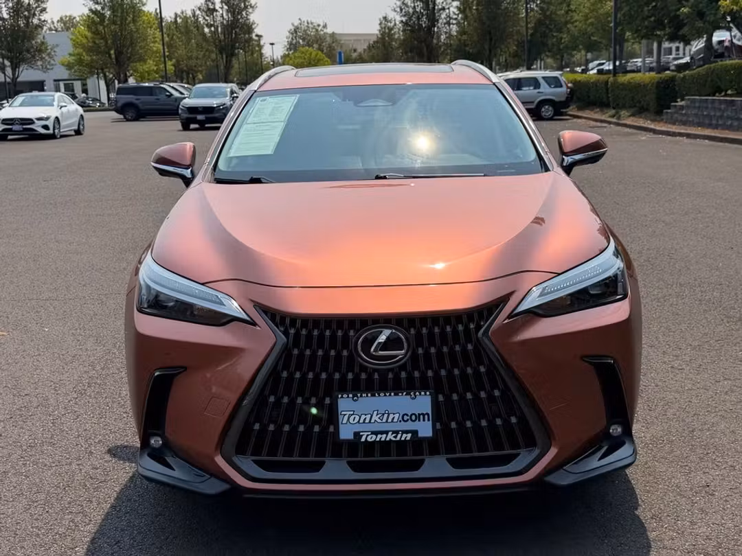 2025 Lexus NX 350 Premium - Image 3