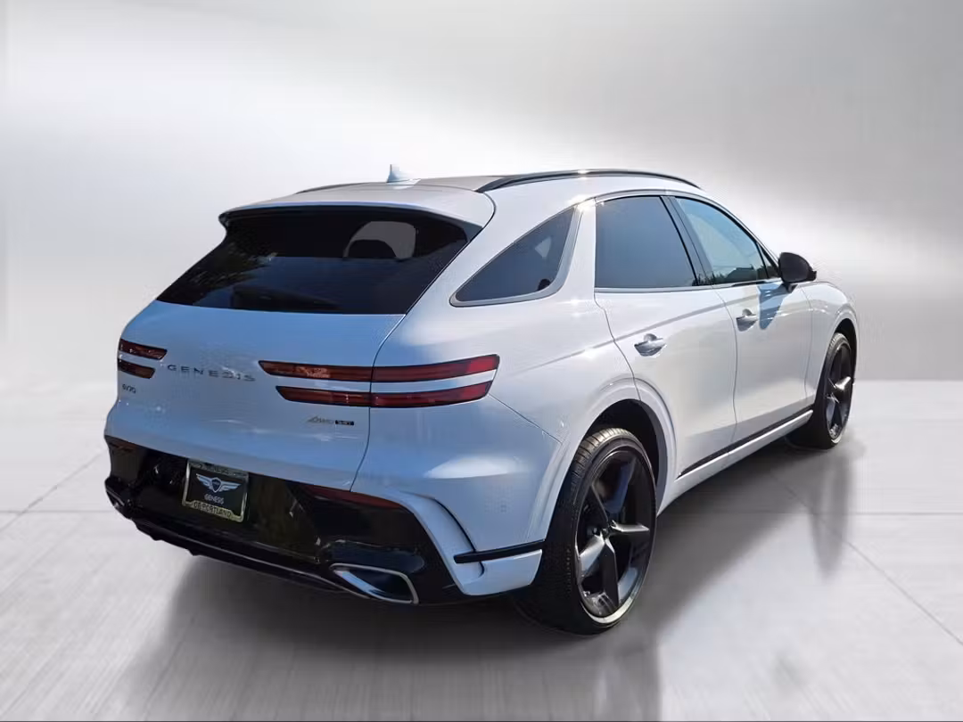 2026 Genesis Gv70 3.5T Sport Prestige - Image 3