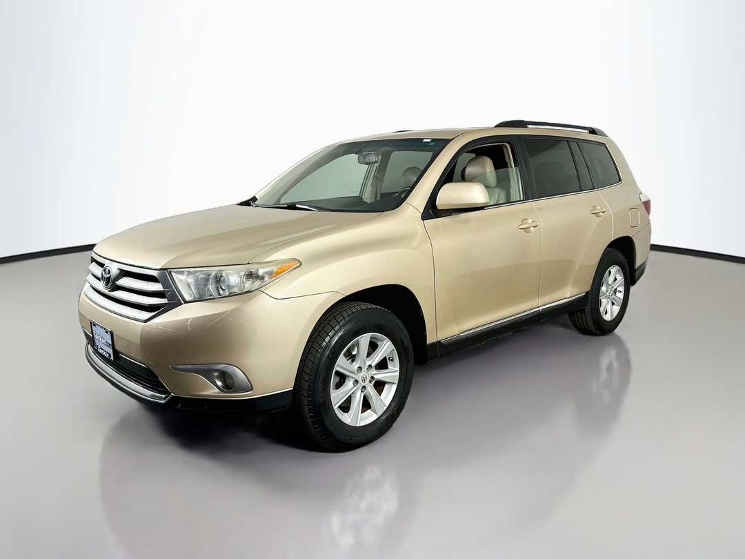 2011 Toyota Highlander SE - Image 3
