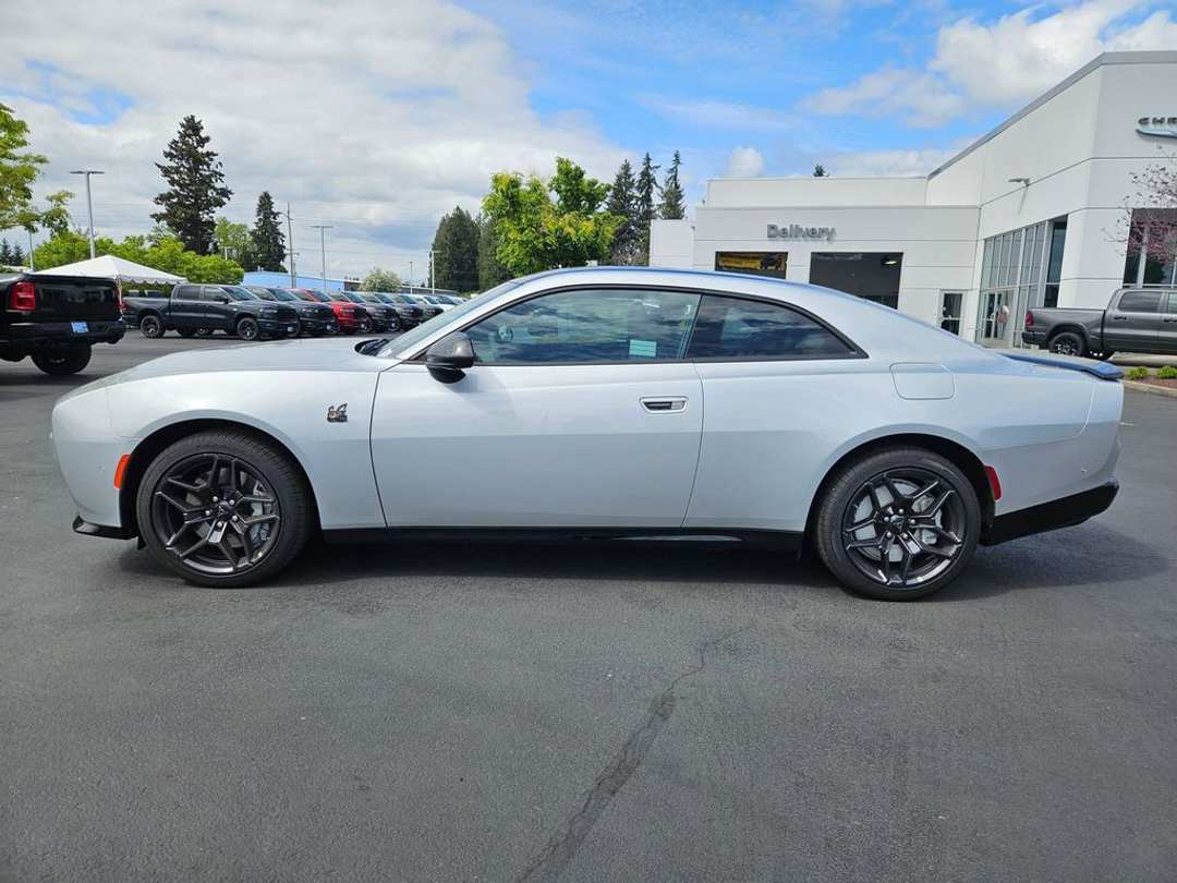 2026 Dodge Charger R/T Scat Pack - Image 3