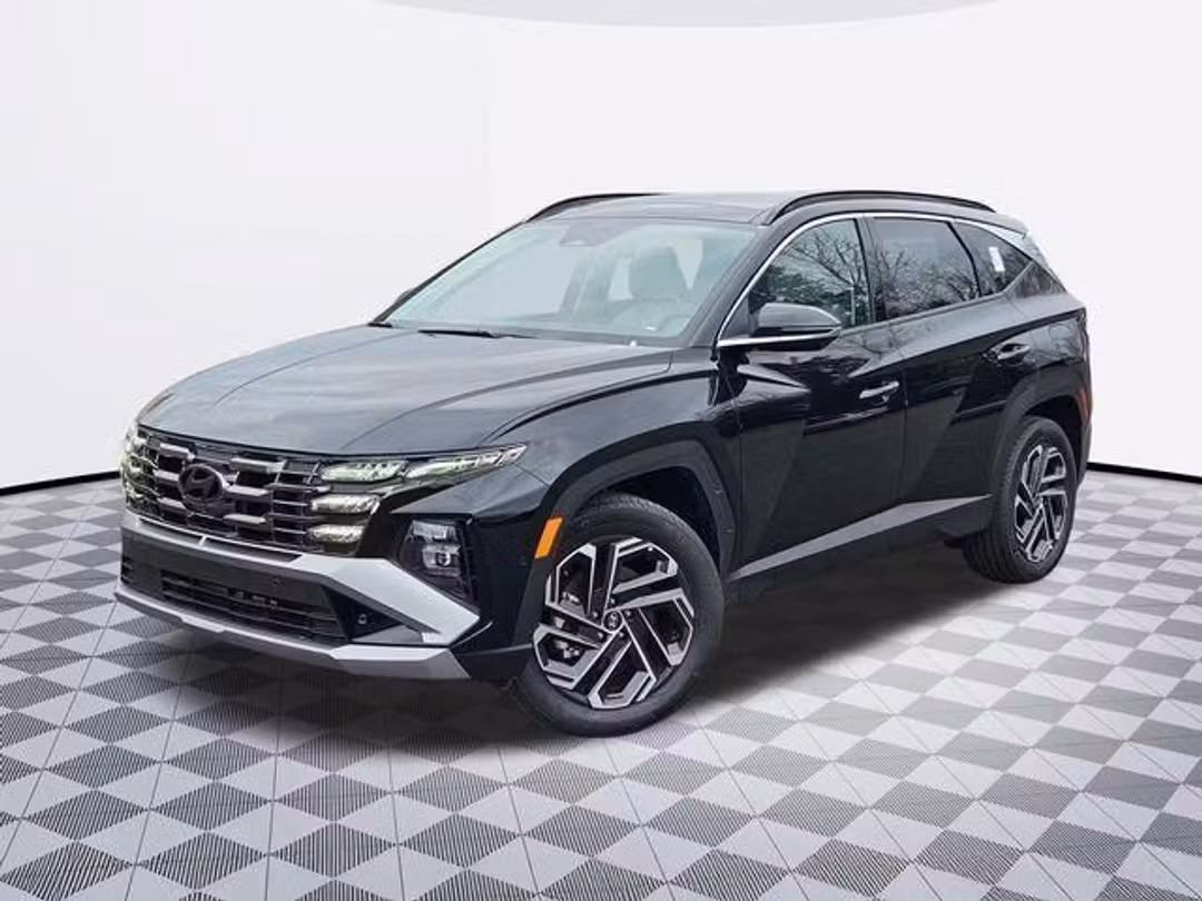 2026 Hyundai Tucson Hybrid Limited - Image 2