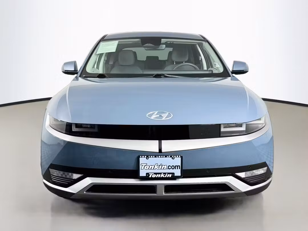 2024 Hyundai Ioniq 5 SEL - Image 2