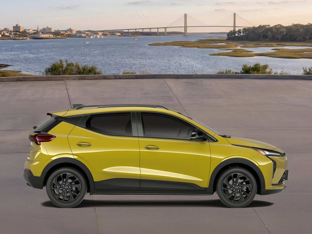 2027 Chevrolet Bolt Ev RS - Image 2