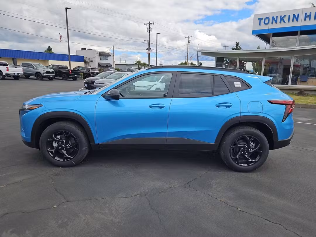 2026 Chevrolet Trax LT - Image 3