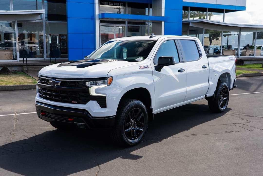 2026 Chevrolet Silverado 1500 LT Trail Boss - Image 2