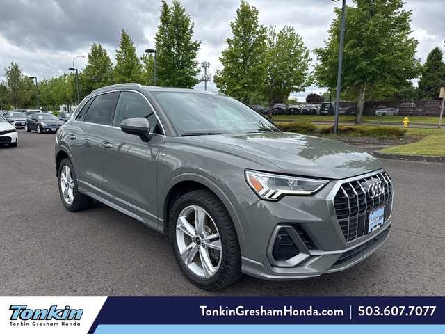 2023 Audi Q3 Premium Plus
