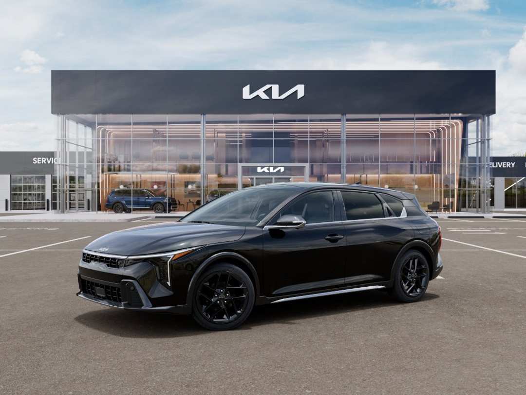 2026 Kia K4 GTLine Turbo - Image 3
