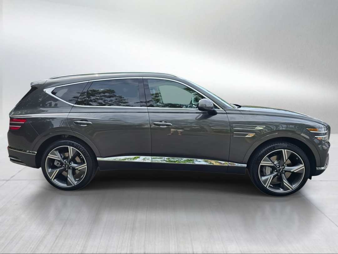 2026 Genesis Gv80 2.5T Prestige - Image 2