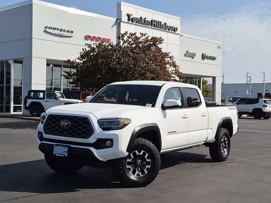 2023 Toyota Tacoma TRD OffRoad - Image 2