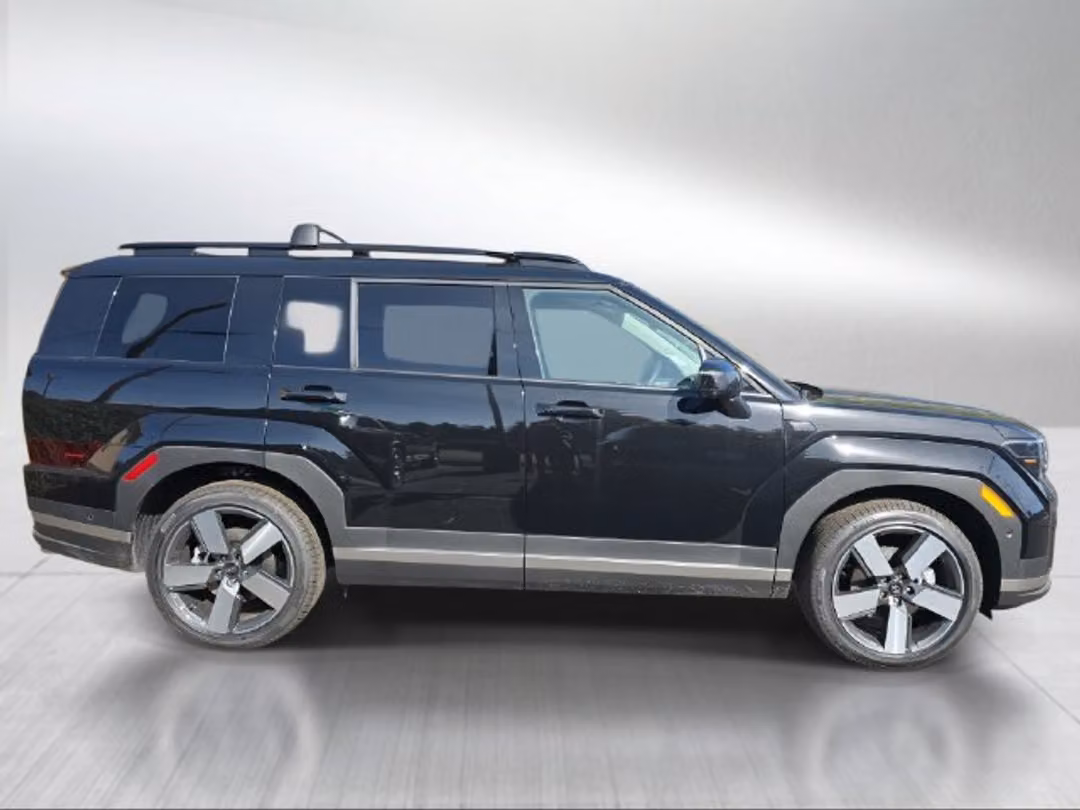 2026 Hyundai Santa Fe Limited - Image 2