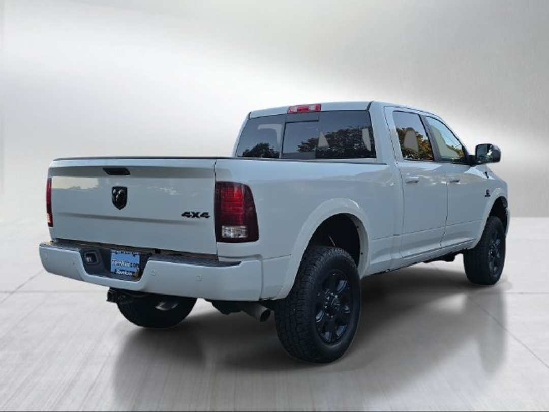 2016 Ram 2500 Laramie - Image 3