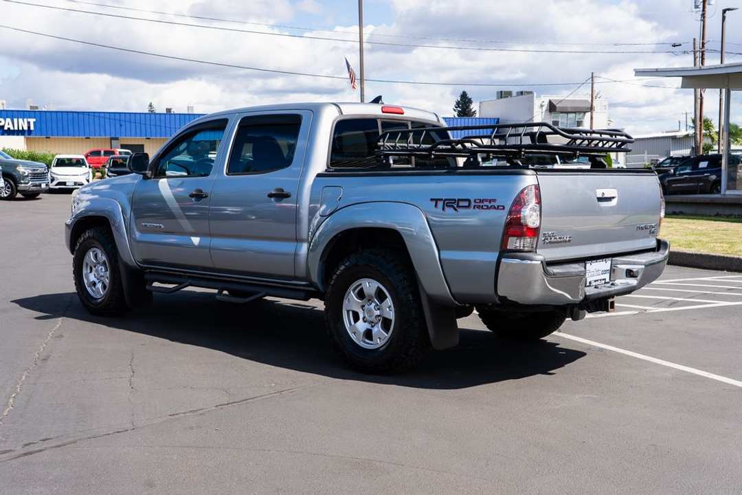 2015 Toyota Tacoma PreRunner - Image 2